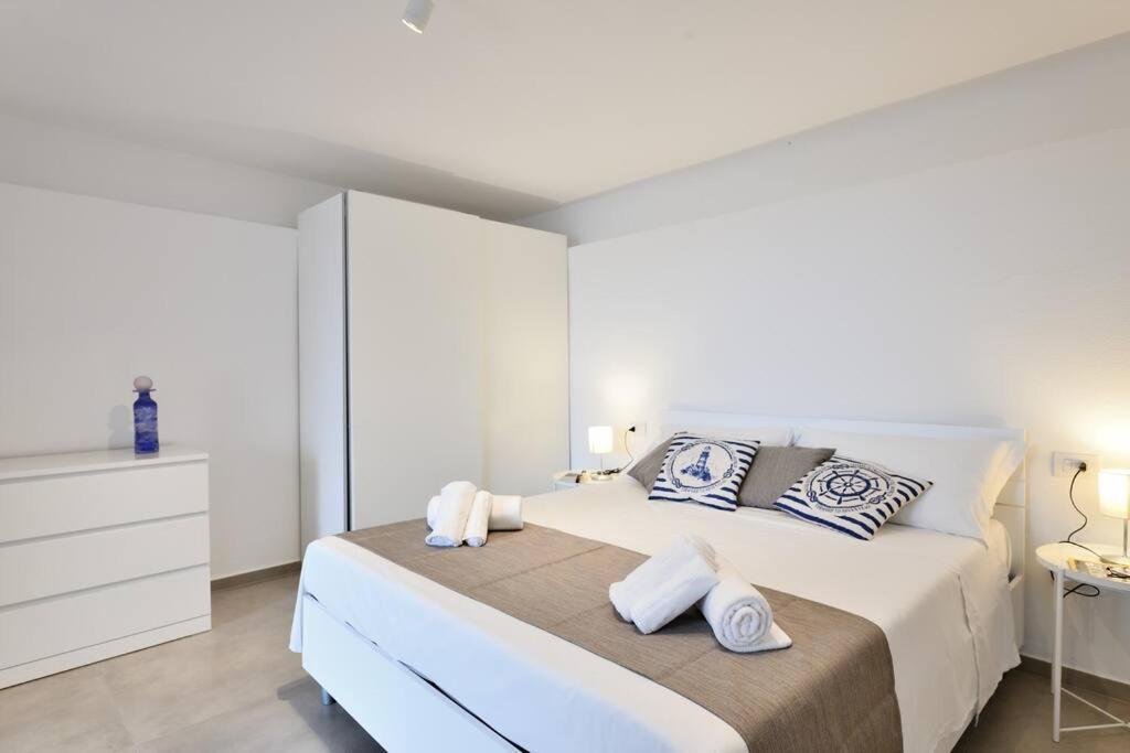 Amazing View - Exclusive Apartment Portu Frailis Àrbatax Zewnętrze zdjęcie